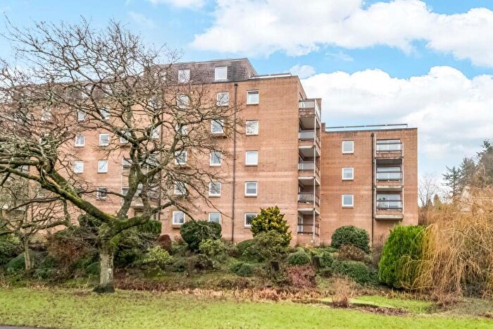 2 Bedroom Flat For Sale In Park Manor, Crieff, Perthshire, PH7