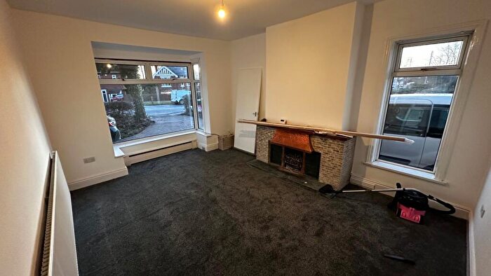 2 Bedroom Bungalow To Rent In Wickersley Road, Rotherham, S60