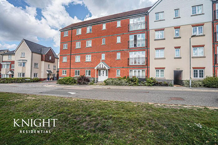 2 Bedroom Apartment For Sale In Axial Drive, Colchester, CO4