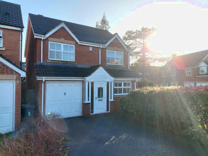 4 Bedroom Detached House To Rent In Byford Way, Birmingham, B37