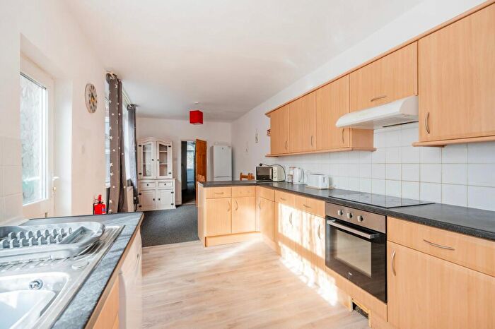 5 Bedroom Terraced House For Sale In North Denes Road, Great Yarmouth, NR30