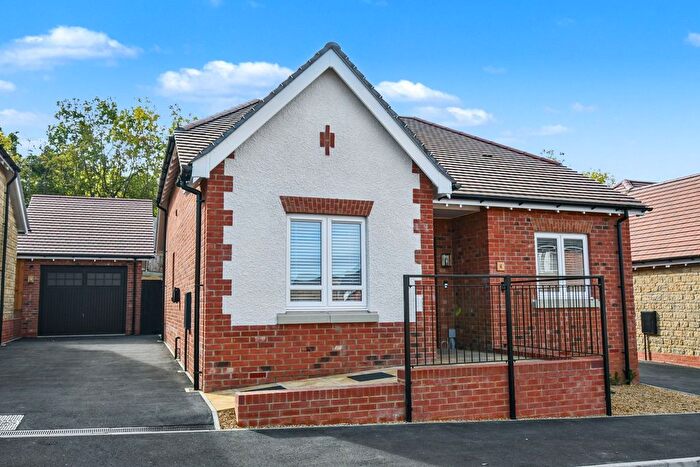 2 Bedroom Detached Bungalow For Sale In Rosehip Road, Bromham, MK43