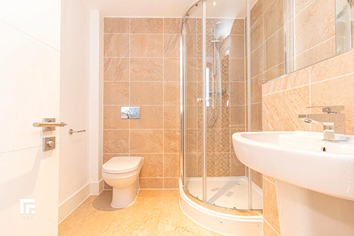 2 Bedroom Apartment To Rent In Empire Way, Cardiff Bay, CF11