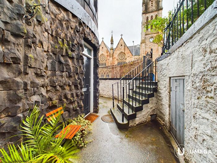 2 Bedroom Apartment To Rent In Pilrig Place, Leith Walk, Edinburgh, EH6