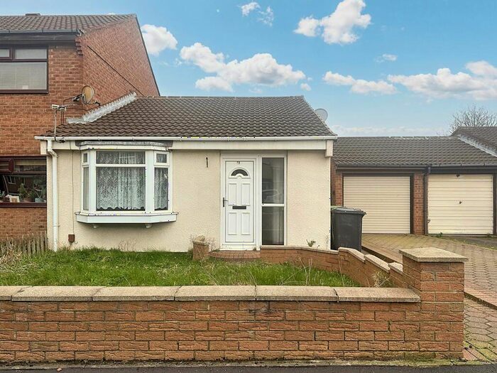 2 Bedroom Bungalow To Rent In Vernon Close, South Shields, Tyne And Wear, NE33
