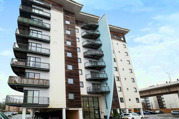 1 Bedroom Flat To Rent In Victoria Wharf, Watkiss Way, Cardiff, CF11