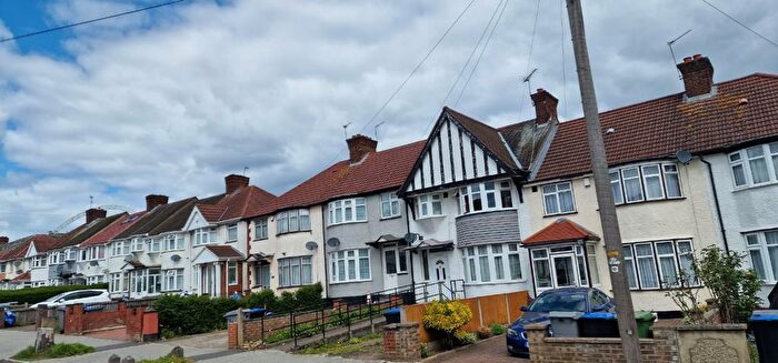 4 Bedroom Terraced House To Rent In Chippenham Avenue, Wembley, HA9