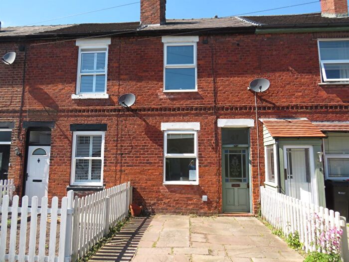 2 Bedroom Terraced House For Sale In School Lane, Lostock Gralam, Northwich, CW9