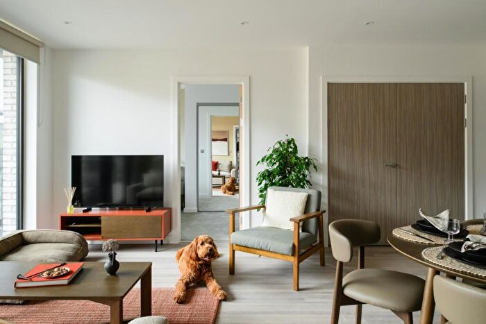 2 Bedroom Flat To Rent In Silbury Boulevard, MK9
