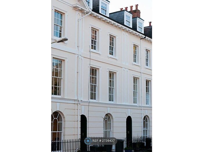 2 Bedroom Flat To Rent In Richmond Road, Exeter, EX4