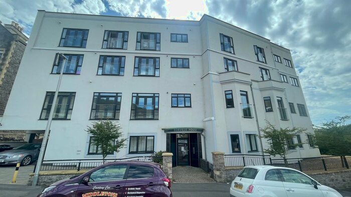 2 Bedroom Flat To Rent In Madeira Road, Weston-Super-Mare, BS23