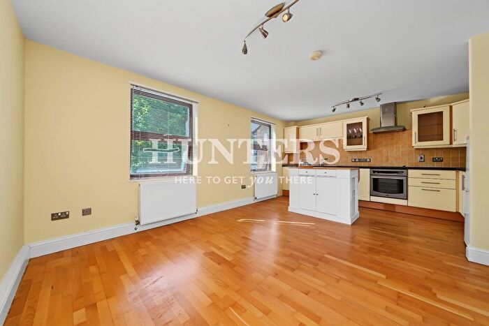 1 Bedroom Flat To Rent In Cavendish Road, London, NW6