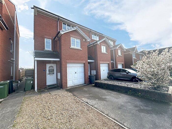 3 Bedroom End Of Terrace House To Rent In Exeter, Devon, EX2