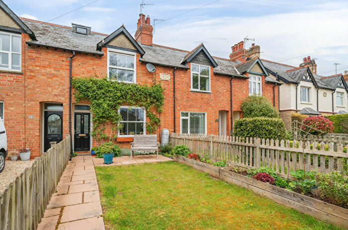 3 Bedroom Terraced House For Sale In Woodstock Road, Witney, Oxfordshire, OX28