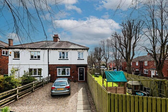 3 Bedroom Semi Detached House For Sale In Cragg Avenue, Horsforth, Leeds, West Yorkshire, LS18