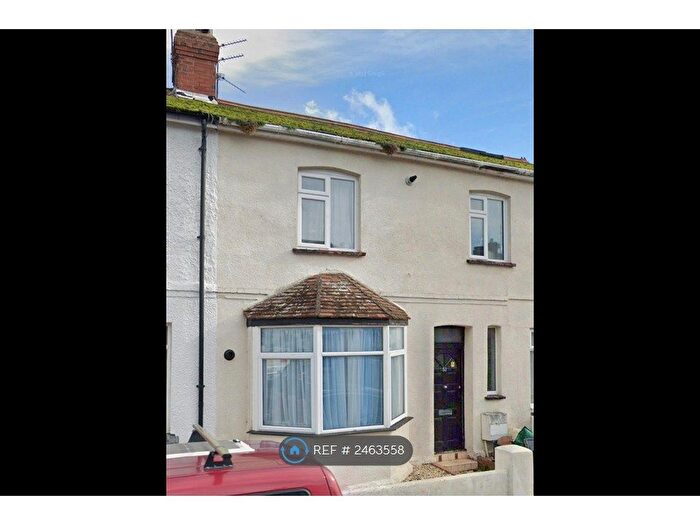 1 Bedroom Flat To Rent In Salisbury Road, Exmouth, EX8