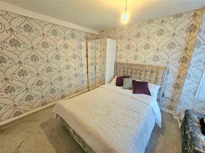 2 Bedroom Apartment To Rent In Aikman Avenue, Leicester, LE3