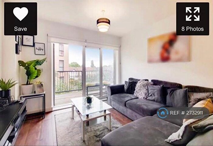 1 Bedroom Flat To Rent In Clarence Avenue, Ilford, IG2