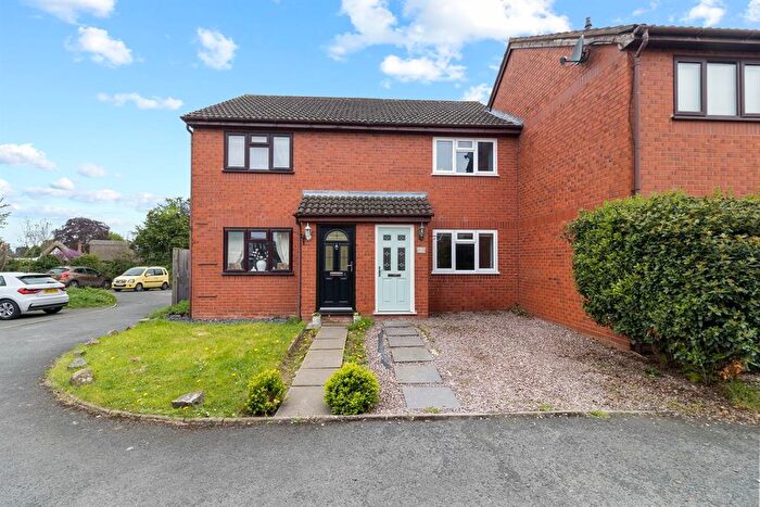 2 Bedroom Terraced House For Sale In Seymour Court, Malvern, WR14