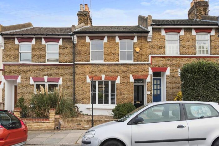3 Bedroom Terraced House To Rent In Combedale Road, London, SE10