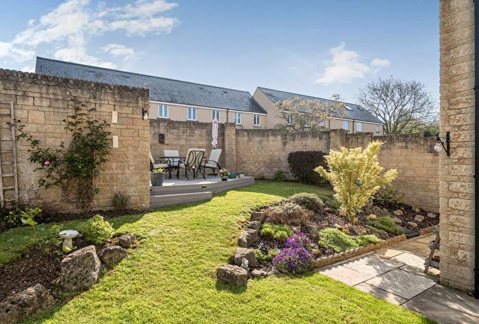 4 Bedroom Link Detached House For Sale In Orchid Drive, Bath, Somerset, BA2