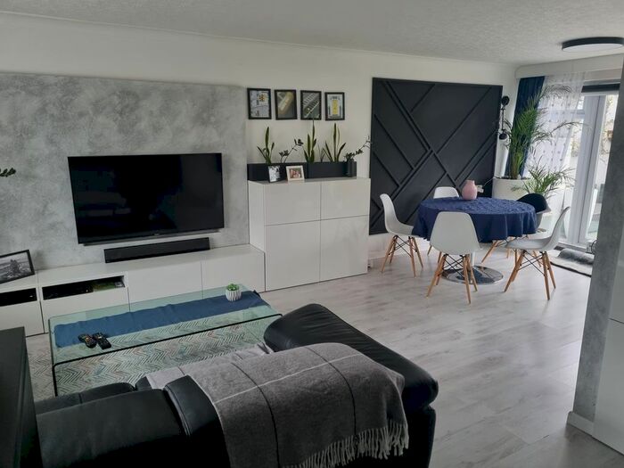 4 Bedroom Terraced House To Rent In Green Close, Cheshunt, EN8