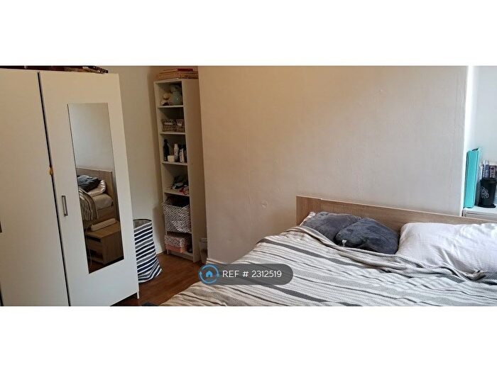 1 Bedroom Flat To Rent In Great Clowes Street, Salford, M7