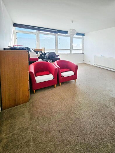 2 Bedroom Apartment For Sale In St. Margarets Place, Brighton, East Sussex, BN1