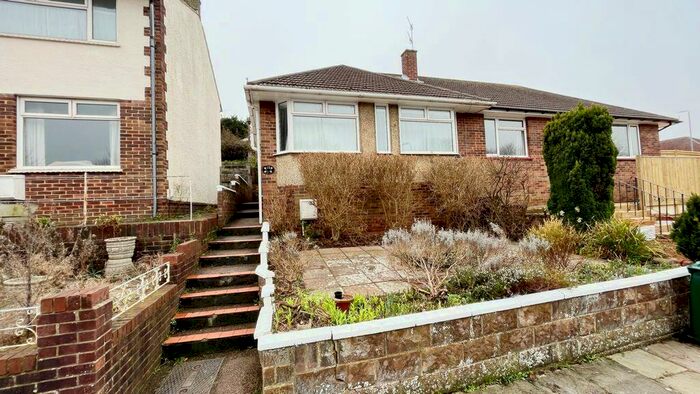 2 Bedroom Semi-Detached Bungalow To Rent In Dean Gardens, Portslade, Brighton, East Sussex, BN41