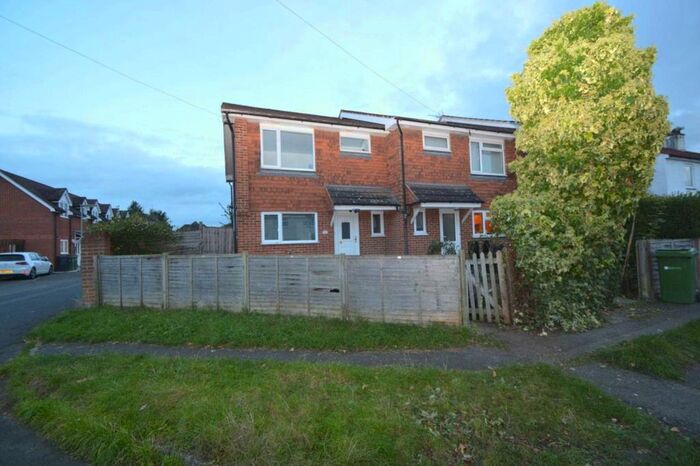 3 Bedroom House To Rent In Leatherhead, KT22
