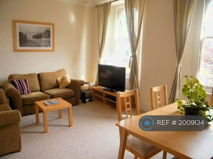 2 Bedroom Flat To Rent In Pembroke Road, Clifton, Bristol, BS8