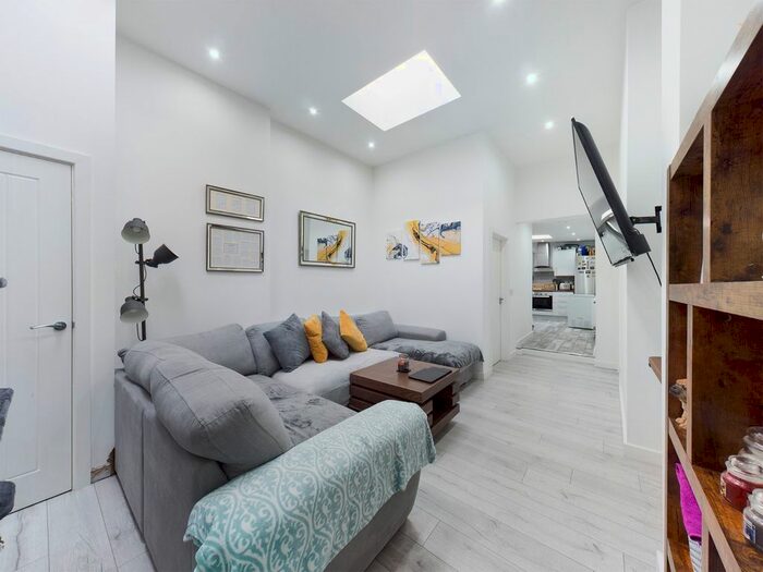 2 Bedroom Flat To Rent In Tresham Street, Kettering, NN16