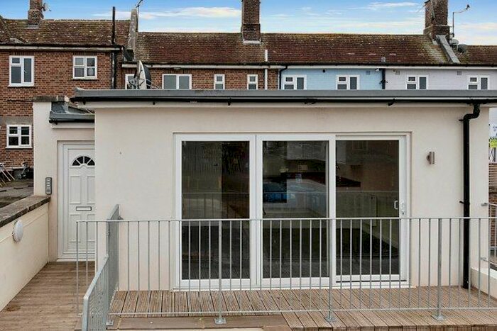 1 Bedroom Flat To Rent In Bell Farm Lane, Uckfield, TN22