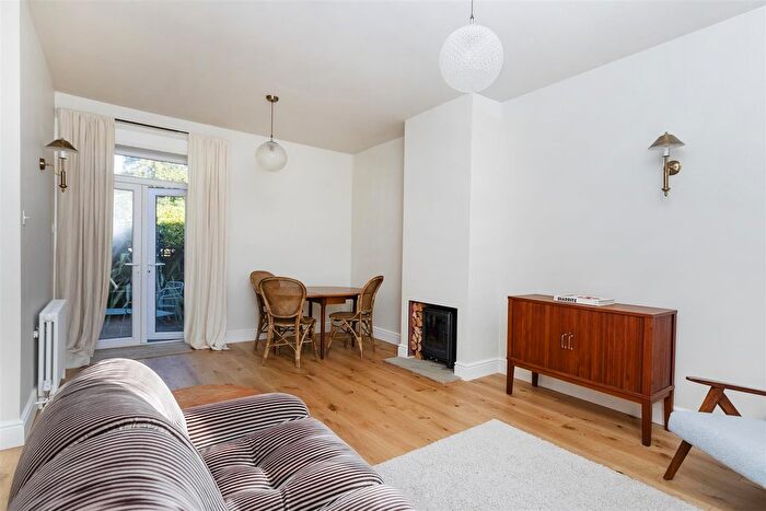 2 Bedroom Semi-Detached Bungalow For Sale In Buckden Road, Edgerton, Huddersfield, HD3
