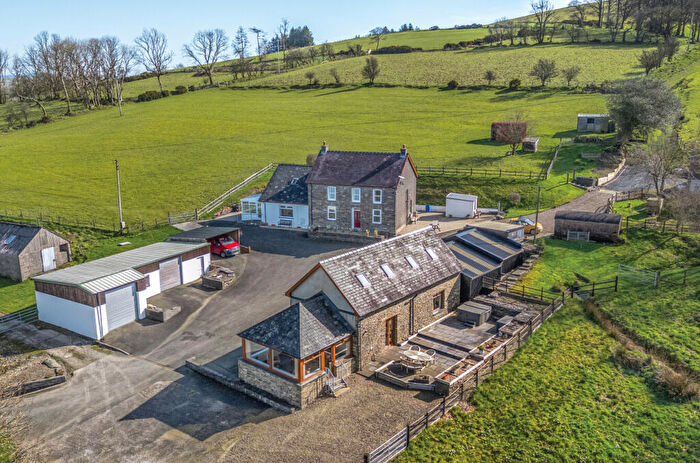 4 Bedroom Detached House For Sale In Lampeter Carmarthenshire, SA48