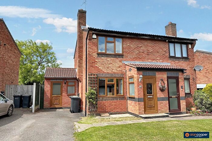 2 Bedroom Semi-Detached House For Sale In Orford Rise, Galley Common, Nuneaton, CV10