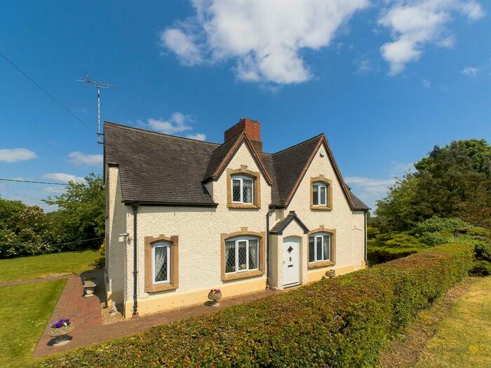 3 Bedroom Cottage For Sale In London Road, Weston, ST18