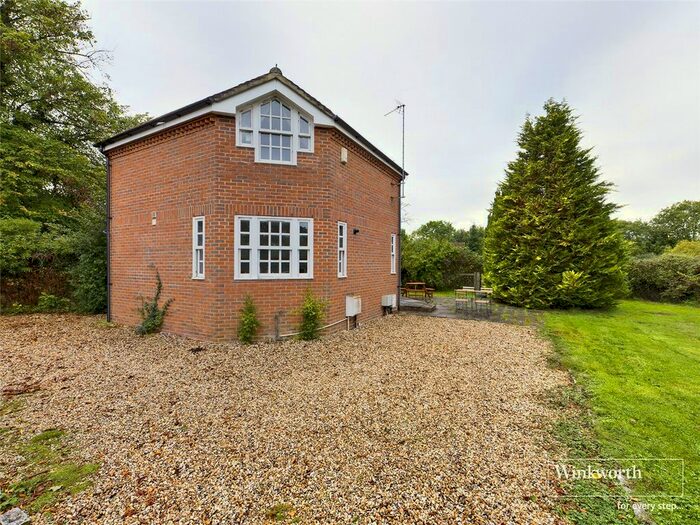 2 Bedroom Detached House To Rent In Hurst Grove, Sandford Lane, Hurst, Reading, RG10