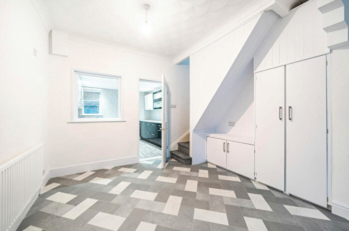 2 Bedroom Terraced House For Sale In Egypt Street, Hull, HU9