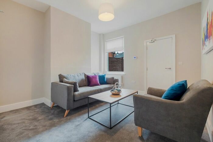 3 Bedroom Terraced House To Rent In Middleton Street, Beeston, Nottingham, NG9