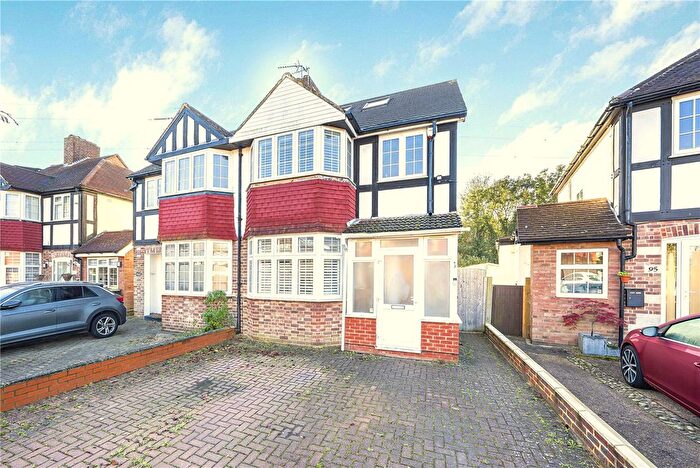 4 Bedroom Semi Detached House For Sale In Bargate Close, New Malden, KT3