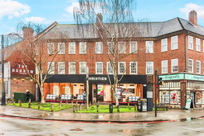 2 Bedroom Flat For Sale In High Street, Cheam Village, SM3