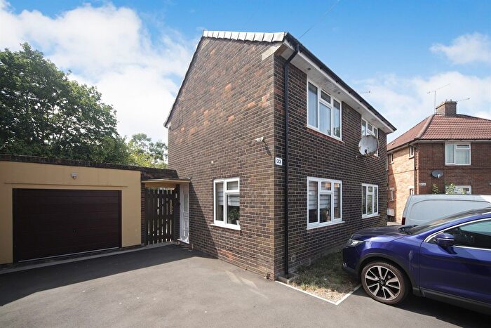 3 Bedroom Detached House For Sale In Leycroft Grove, Taunton, TA1