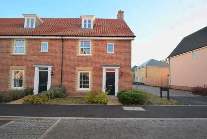 3 Bedroom End Of Terrace House To Rent In Thacker Close, , Ipswich, IP8