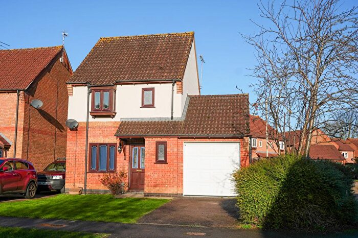 3 Bedroom Detached House For Sale In Hartland Drive, Market Harborough, LE16