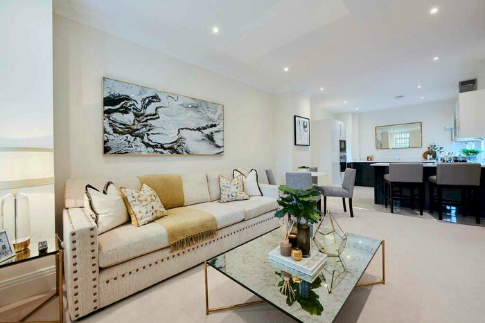 2 Bedroom Flat To Rent In Rainville Road, London, W6