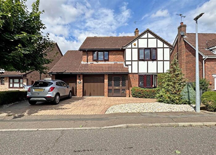 4 Bedroom Detached House For Sale In Torver Close, White Court, Great Notley, Braintree, CM77