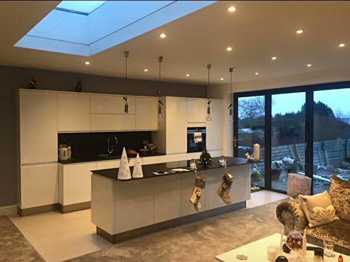 3 Bedroom Semi-Detached Bungalow To Rent In Western Road, Newhaven, BN9