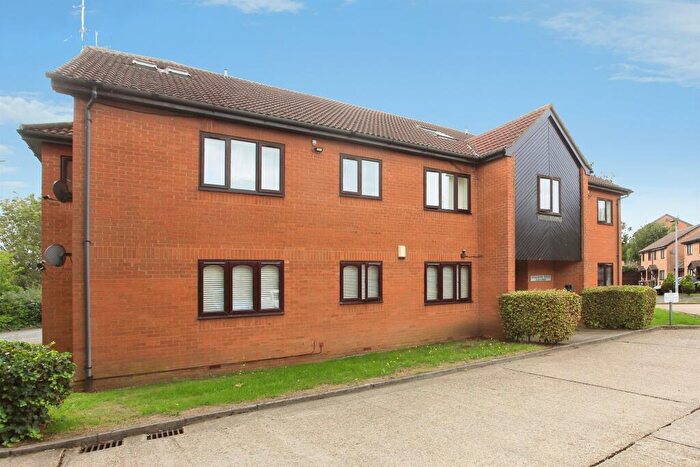 1 Bedroom Flat For Sale In Stagshaw Drive, Peterborough, PE2