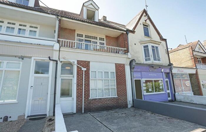 1 Bedroom Flat To Rent In Tower Parade, Whitstable, Kent, CT5